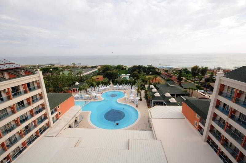 אלאניה Insula Resort & Spa מראה חיצוני תמונה