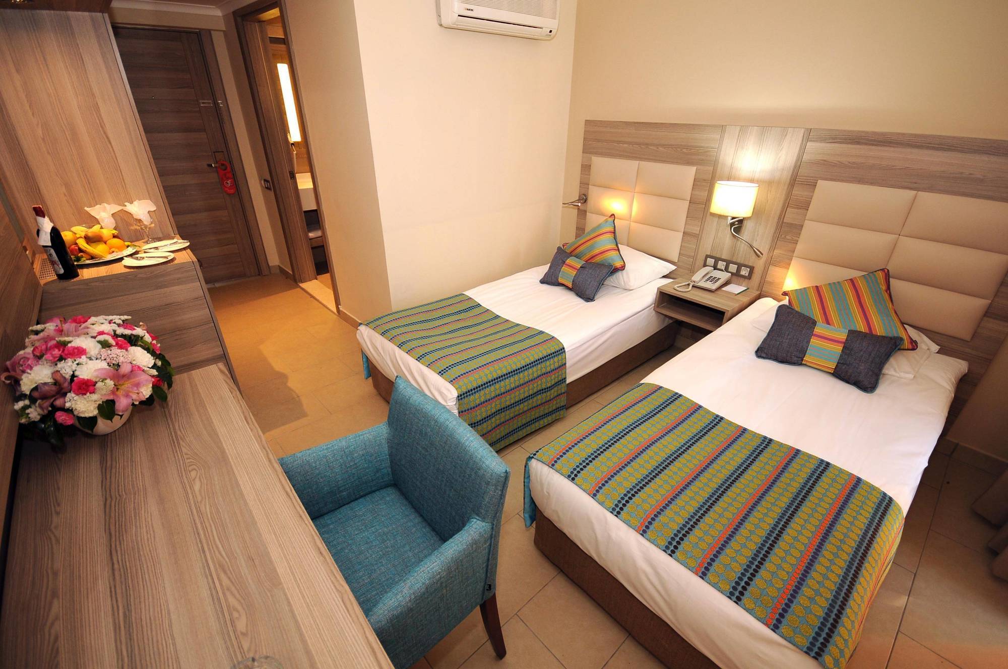אלאניה Insula Resort & Spa מראה חיצוני תמונה